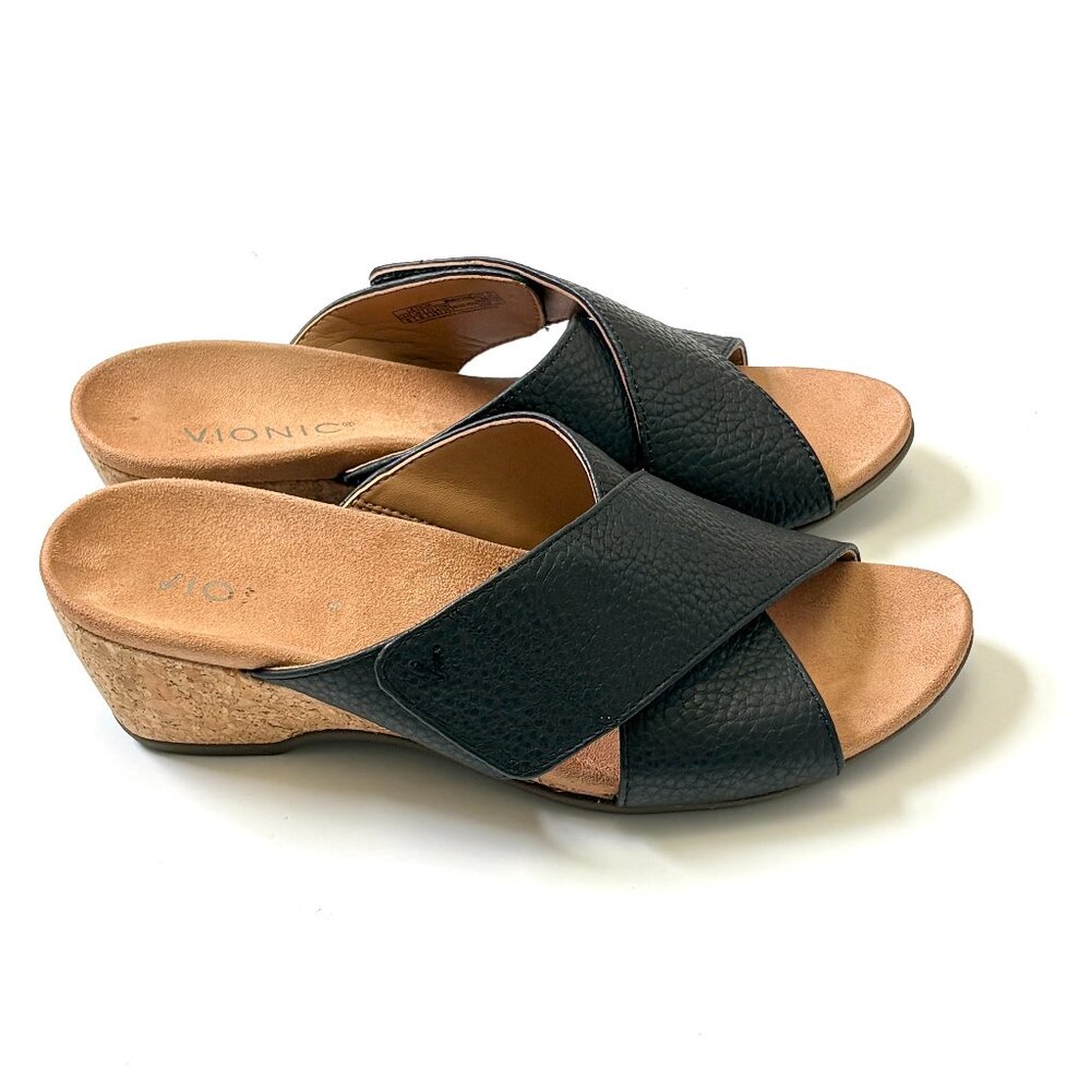 Vionic Leticia Black Pebbled Leather Wedge Sandal Sz 8 Comfy Adjustable Strap